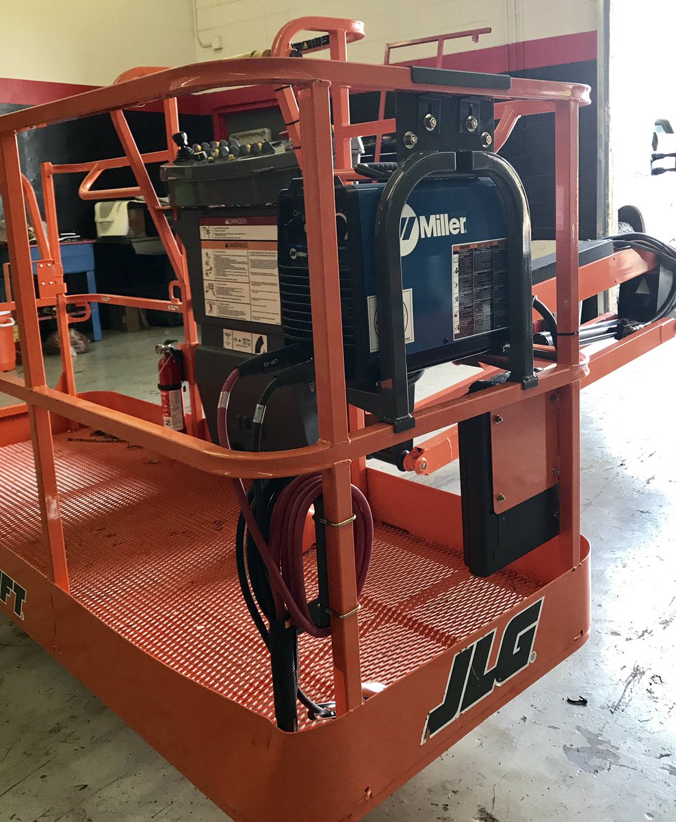 mak_equipment's tweet photo. Stick with us, we'll stick with you.. WE GOT WELDS!! #construction #constructionequipment #aerialequipment #mak #makequipment #makindustries https://t.co/u8G27UUnc3