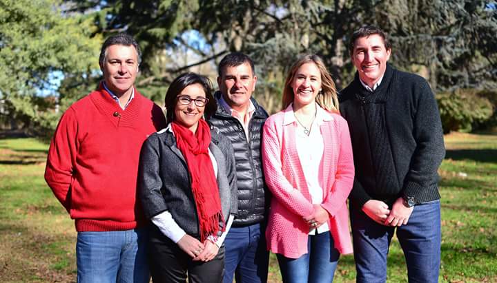 PaolaFicca's tweet photo. #AzulPuede https://t.co/AlMJXG2RhP