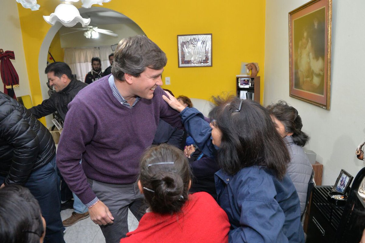 matiasposadas's tweet photo. Muy linda reunión en el Club de Abuelos San Antonio junto a @Pablokosiner @LilianaGuitian #Constuimos https://t.co/skpc4UWk1l