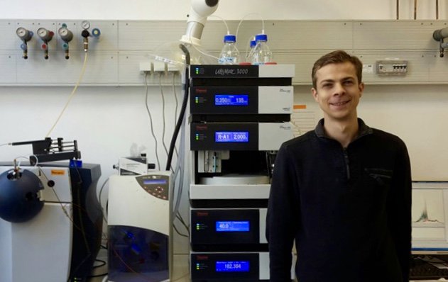 Nano3Bio's tweet image. Our colleague Stefan Cord-Landwehr won the Braconnot Prize 2017 (EUCHIS). Congrats, Stefan! euchis.org/previous-winne…