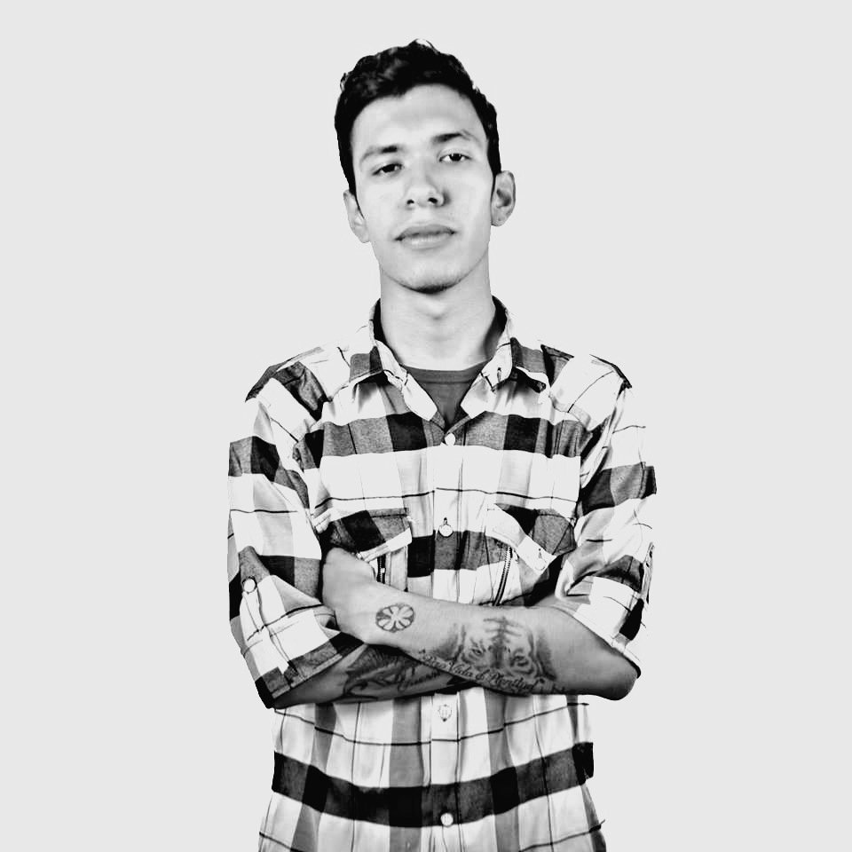 GabooIntelecto's tweet photo. Dame un microfono #FREESTYLEE https://t.co/bGGrY7Wl0b