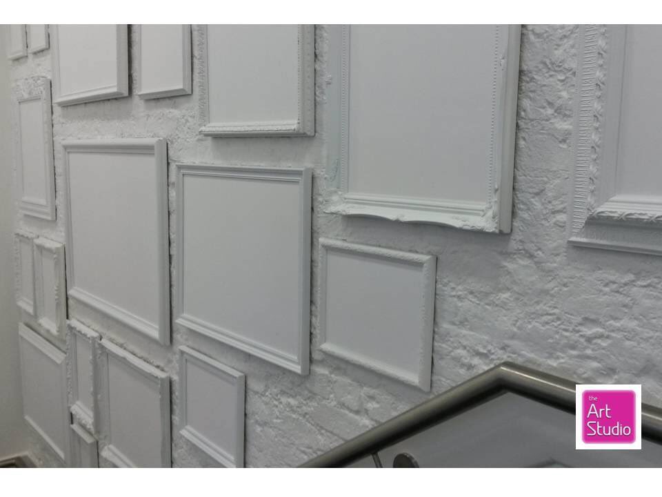 TheArtStudioUK's tweet photo. Multi frame wall display - all purchased from @TheArtStudioUK and sprayed white.. #framing #readymadeframes #customframing #whiteframes #art https://t.co/UV0pFEUhsW