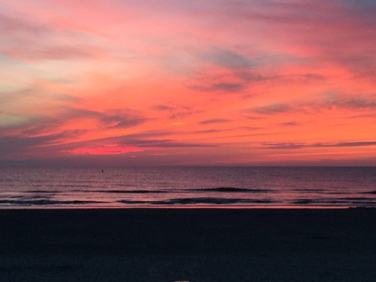 ArzuCatakli's tweet photo. #Elementsbeach πΊ https://t.co/TFgwbCMeOz