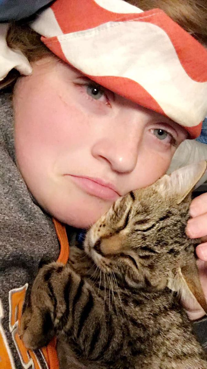 madisontbentley's tweet photo. Baby Dash is feeling better, but still very congested and his nose and mouth are still bleeding. #PrayforDash https://t.co/fVJkI6RaTN