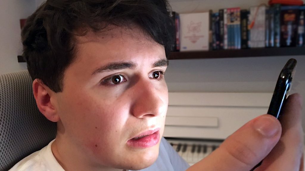 danielhowell's tweet photo. turns out flirting with everyone in a 1km radius has awkward consequences - why i can't leave the house anymore https://t.co/bUcmJdjxhr https://t.co/M78AFP1DbT