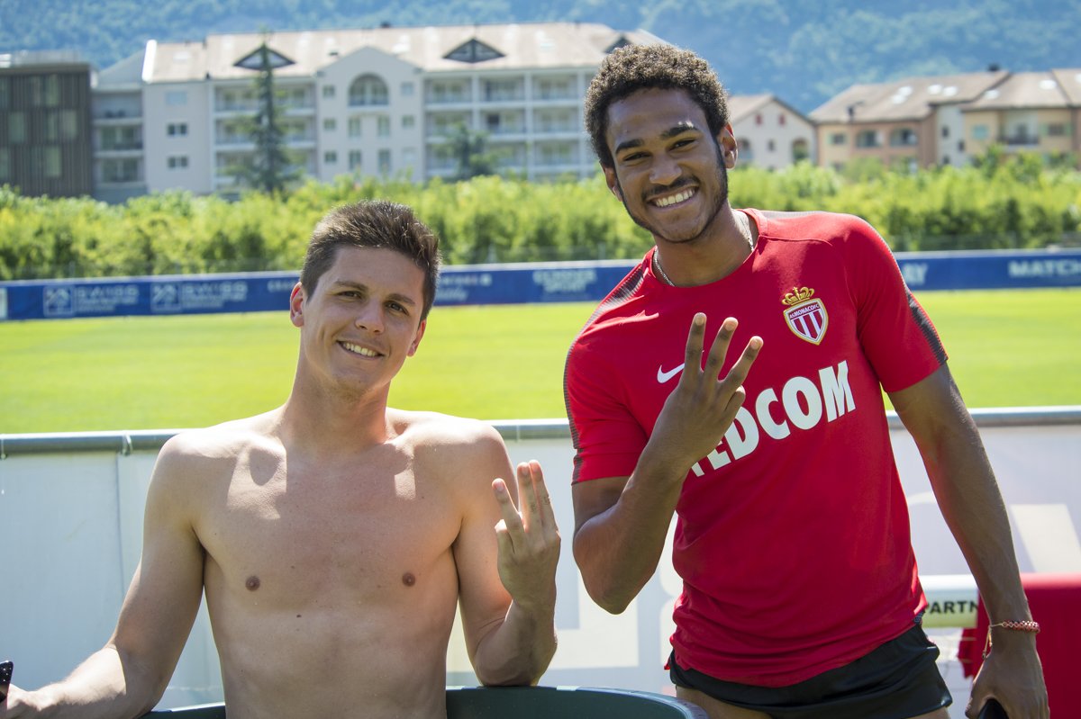 Le programme du jour ⬇️  #Day6🇨🇭

10h00 : 🏋️‍♀️
19h00 : ⚽️ 🆚 <a href="/Fenerbahce/">Fenerbahçe SK</a>