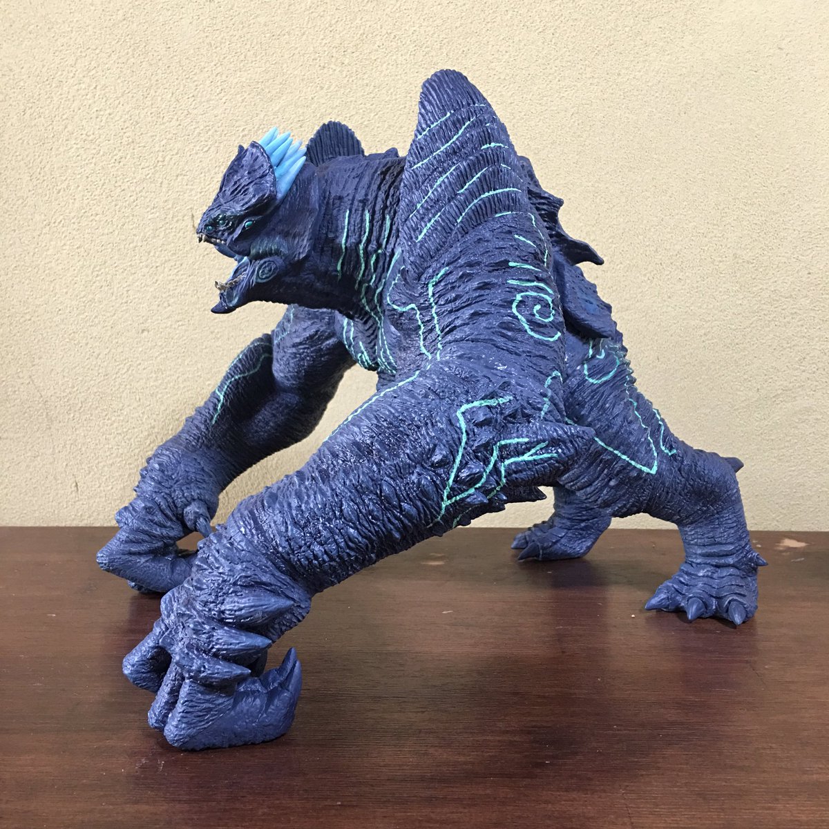 Kow 白玉 リハビリ中 今日のkaiju レザーバック パシフィック リム プリサーカーが別次元から侵略用に送り込んだ Kaiju カテゴリー4 電磁パルスを放射し ストライカー エウレカを行動不能に追い込む フィギュアはとにかくデカいですw エクス Kow 白玉 リハビリ中 今日のkaiju レザーバック パシフィック リム プリサーカーが別次元から侵略用に送り込んだ Kaiju カテゴリー4 電磁パルスを放射し ストライカー エウレカを行動不能に追い込む フィギュアはとにかくデカいですw エクス