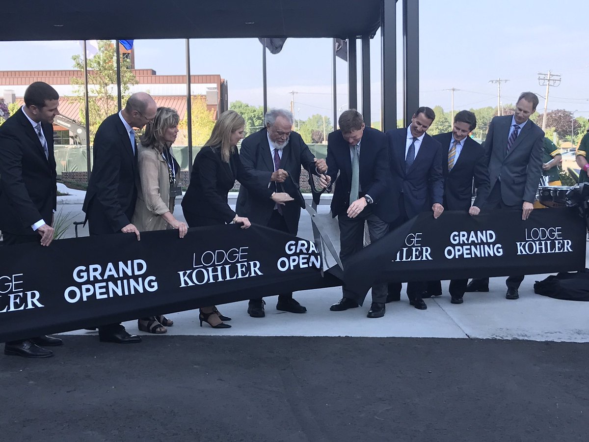 bridget_kraus's tweet photo. Congrats @LodgeKohler! Ribbon cutting! @Scott_Heberlein @MortensonWI https://t.co/M6W0QhQSkm