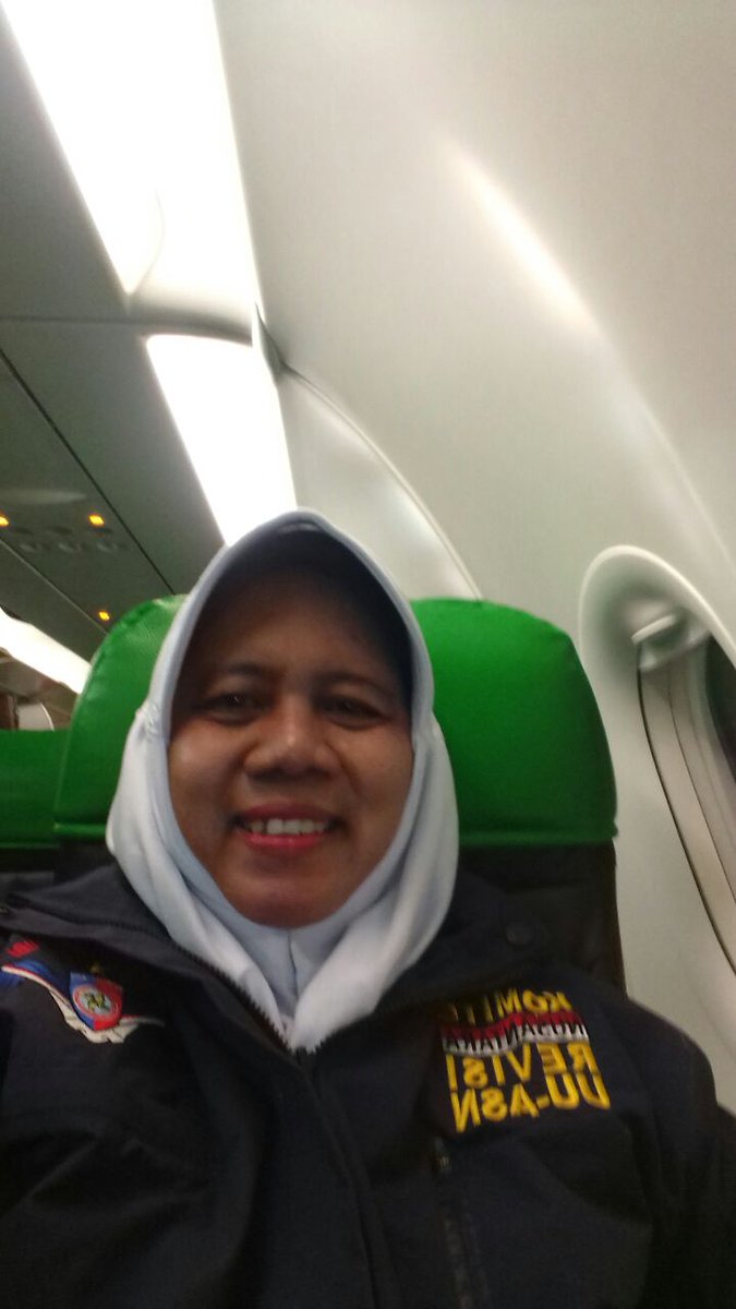 SusiSukini's tweet photo. Selamat Pagi Jakarta
Segera Sahkan Revisi UU ASN 
@KomiteNusantASN 
@DPR_RI 
@jokowi 
@kempanrb 
@KemenkesRI https://t.co/U0JTxSXLZI