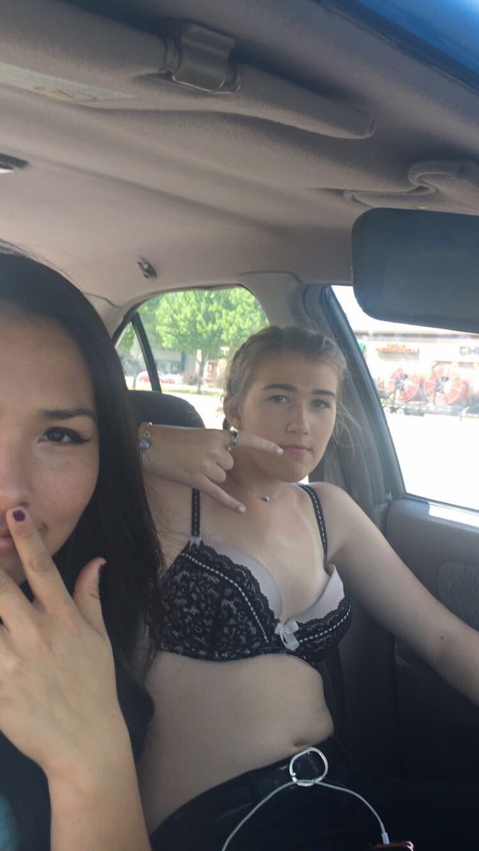 honi_j's tweet photo. 🎼"All I want for my birthday is a big booty HO..... NI"
😏
Wish granted lex.
Happy 19th, love you lots💕😂 https://t.co/43w4ITk9jd