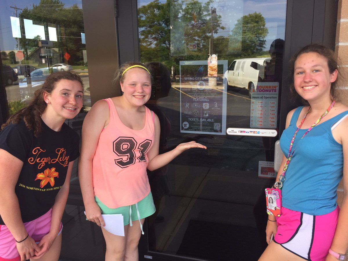 WNHSFlutes's tweet photo. Dunkin Donuts! #springcityshowcase @DCIWaukesha https://t.co/1udsBgLl6c