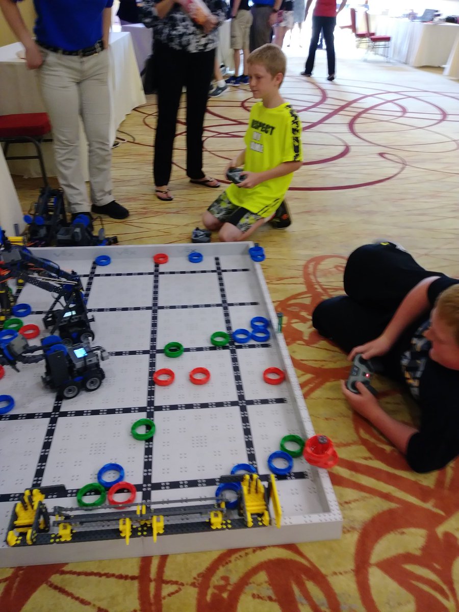 AhackettAmy's tweet photo. Thank you #wvstc17 for having the STEM playground tonight. My boys loved it! #wvnet #wvtis https://t.co/kx1EqRW6Wd