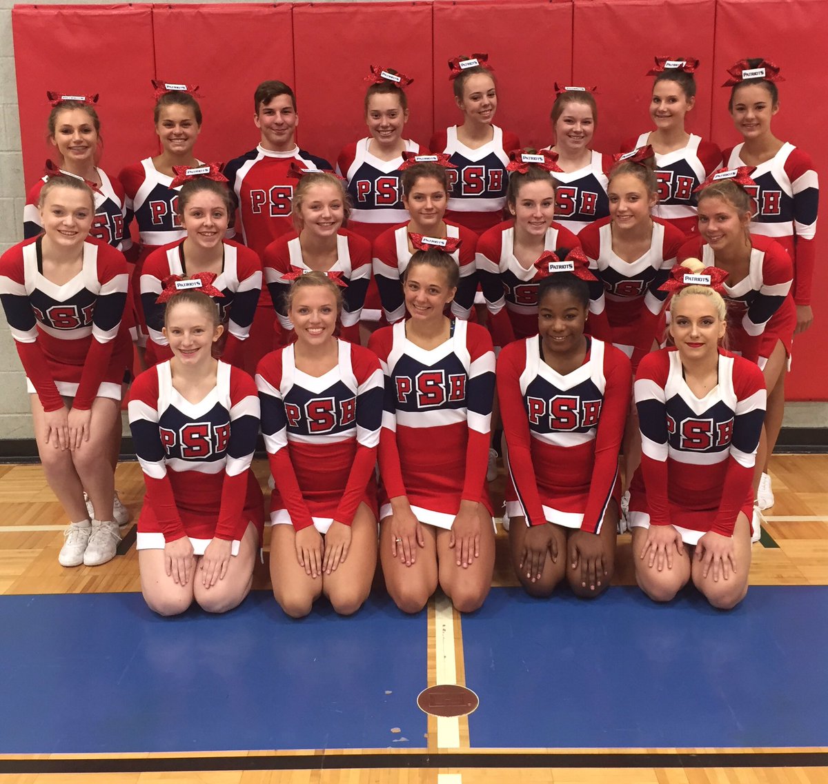PSouthCheer's tweet photo. And it's a hit for @PSouthJVCheer and Varsity! Next up- Regionals! #WereReady #BBTYL 💙👊🏼❤️💪🏽 https://t.co/CYu2IVdDrs