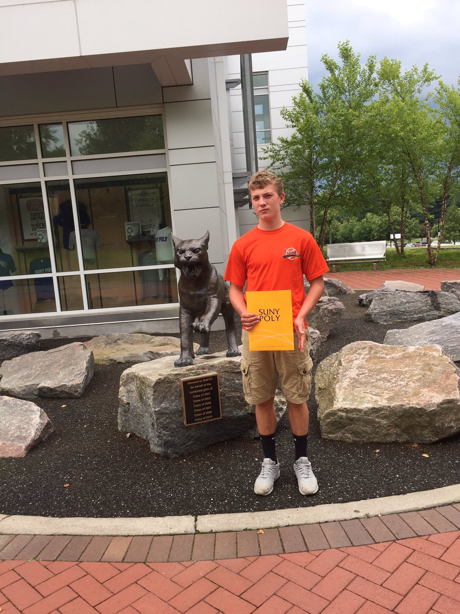 CDemitrovic's tweet photo. #SUNYPOLYvisit! https://t.co/OKdYvtMl6B