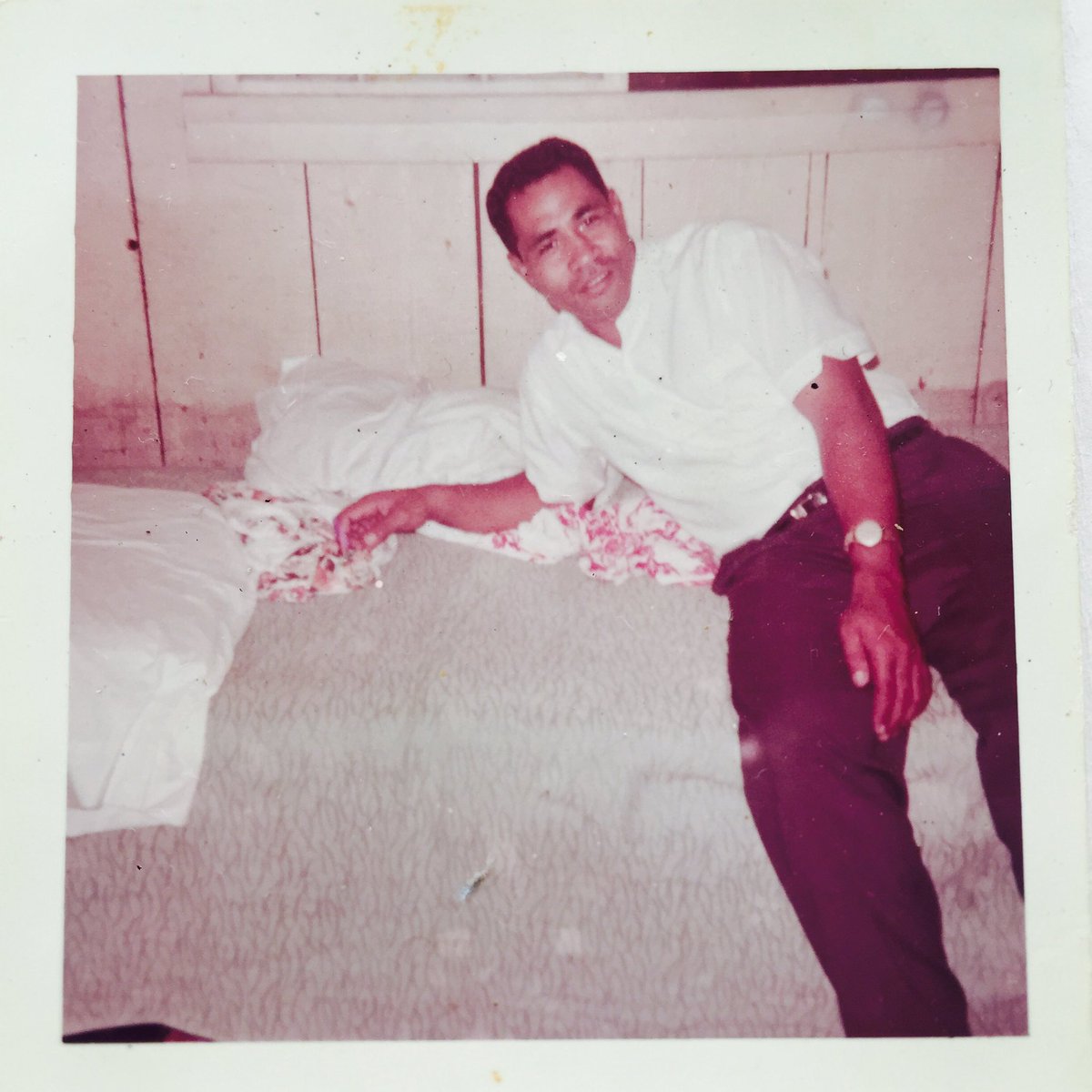 LGSK717's tweet photo. 1964. My pops &amp; mama. This that forever typa love that I'm tryna have in the future. 💙 https://t.co/rIWMW1ISXT