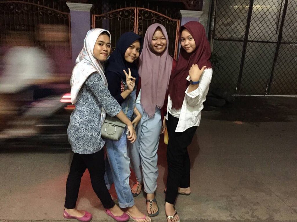 fidelac36's tweet photo. I'm so lucky to have you guys! 😘 (21) https://t.co/z6HH9mN5Fj