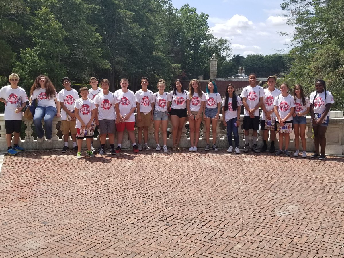 MrGColon's tweet photo. @MrsDKaszuba The students are looking great and really building a strong base for 4 years at OTHS #21stcenturyskills #CTE https://t.co/y7CFkxYNao