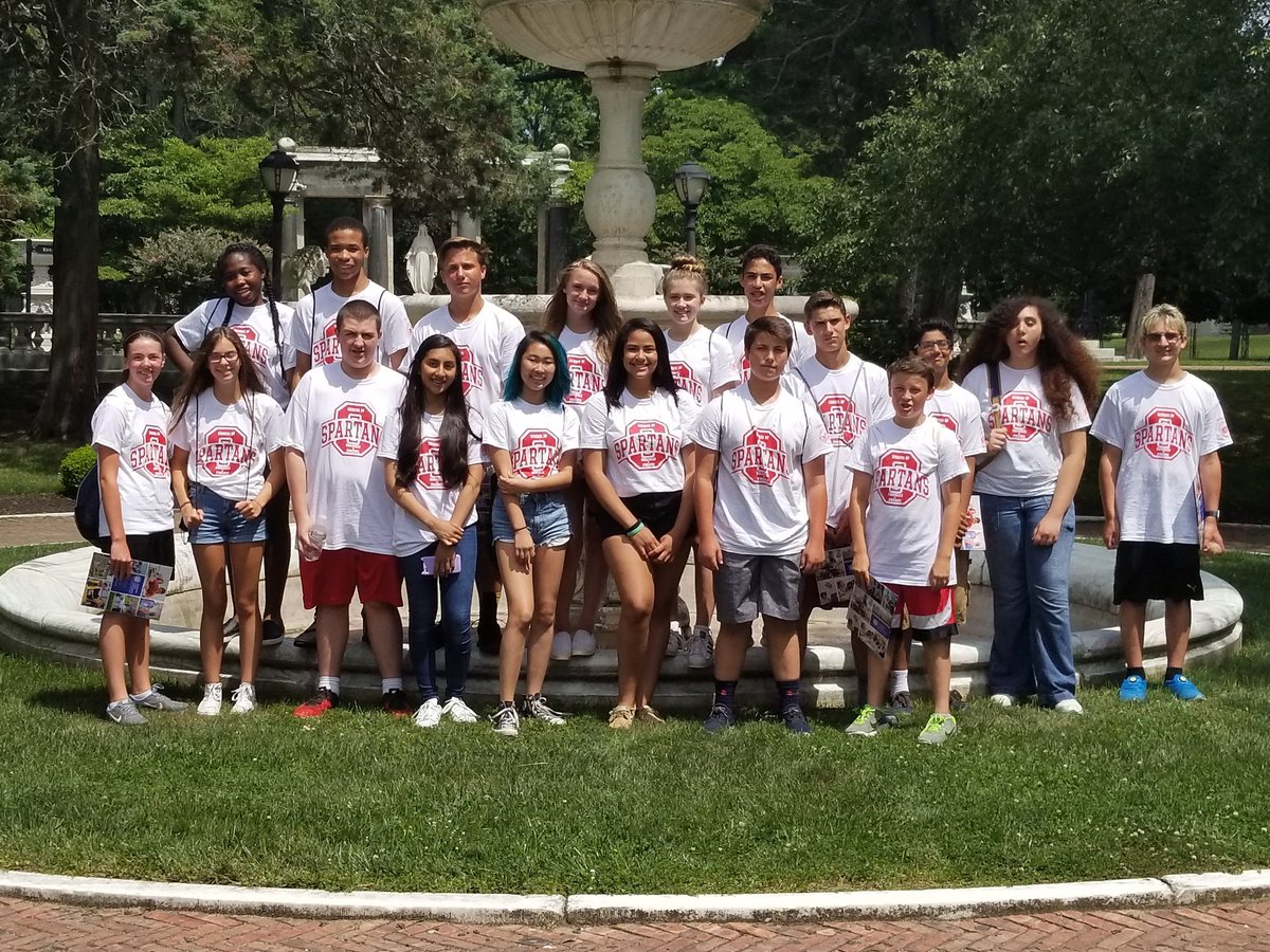 MrGColon's tweet photo. @MrsDKaszuba The students are looking great and really building a strong base for 4 years at OTHS #21stcenturyskills #CTE https://t.co/y7CFkxYNao