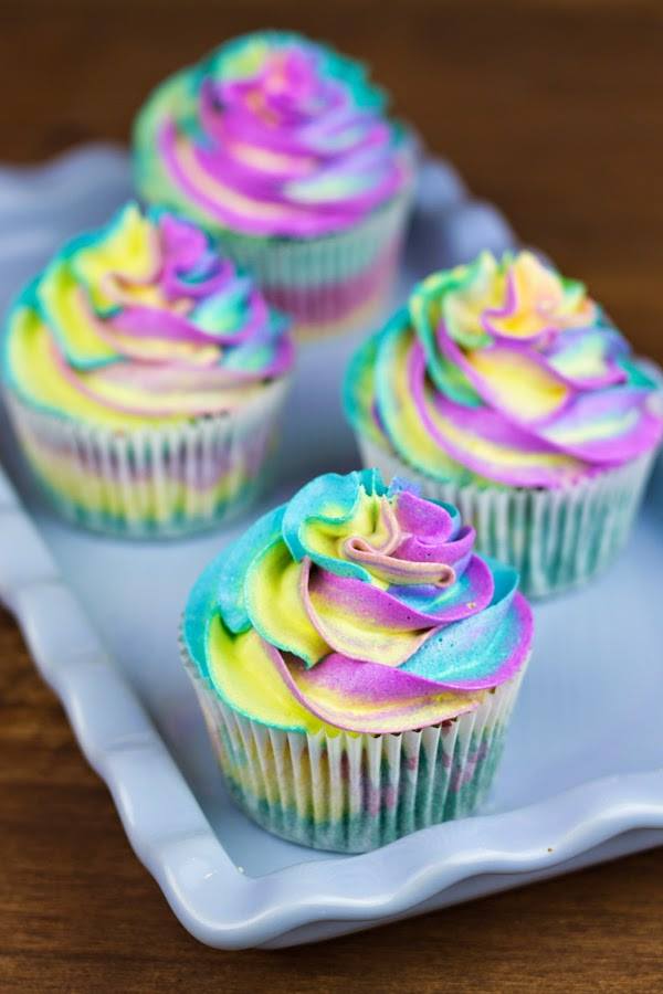 Saumenisch's tweet photo. Bebeses hechos con amor y cariño #ginebracup @redvelvetpasteleria https://t.co/olVyAnCI7a