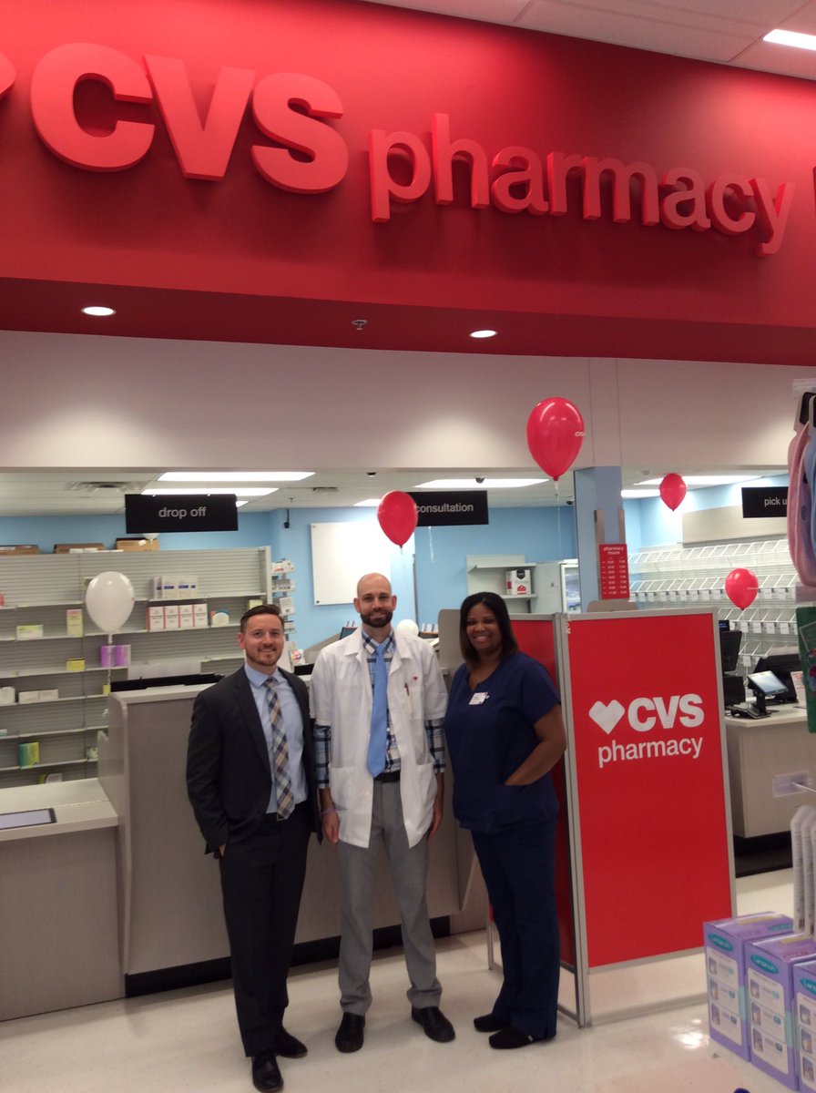 85hokies's tweet photo. There seems to be a theme in this town - even the @cvspharmacy team knows the color of the day!  #CarolinaBlue #WeAreUNCTarget #localization https://t.co/XfvHMbIPud