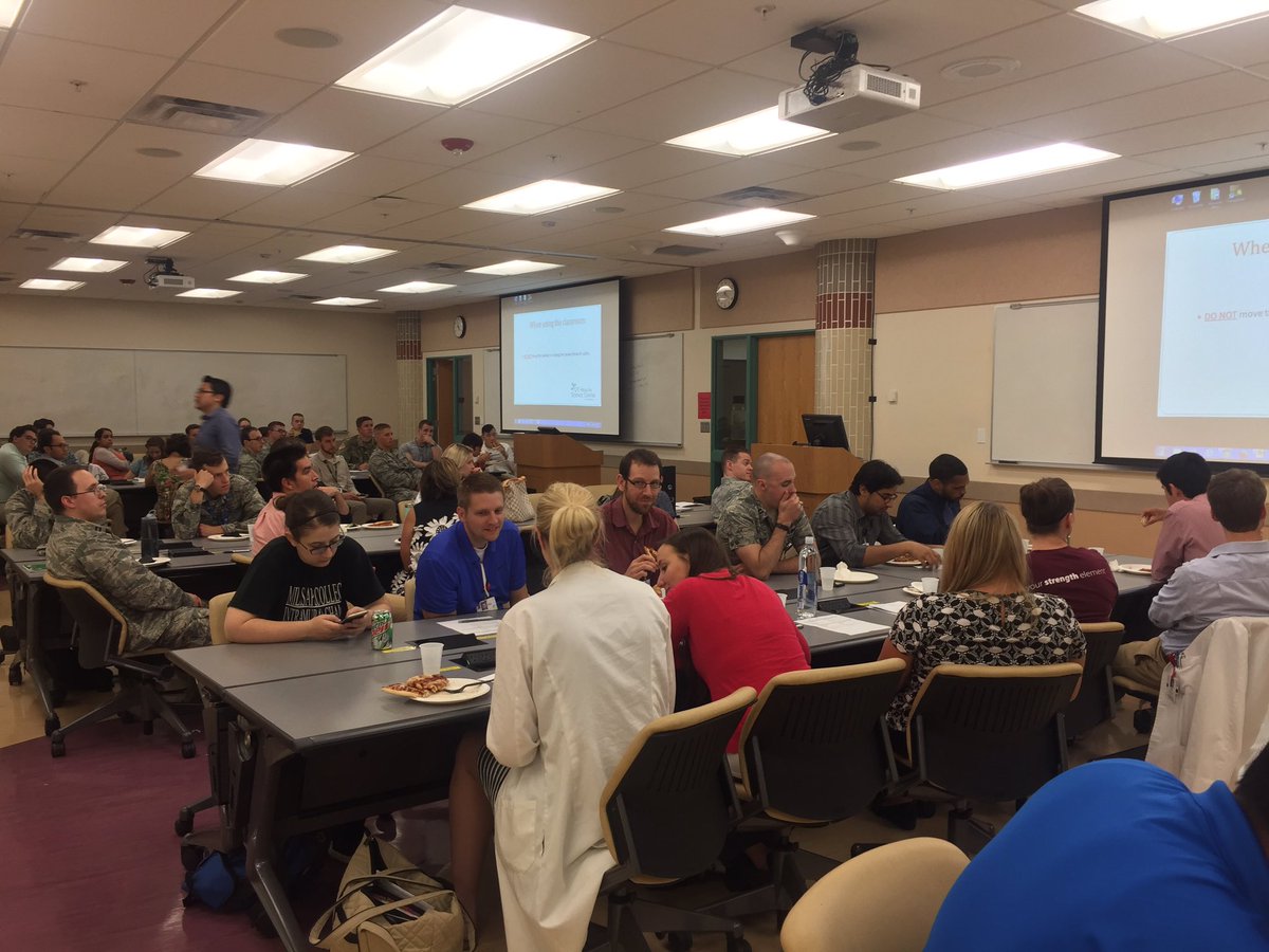 Briefed about #ArmyMedicine opportunities at #UTHealthSA!
Are you a psychiatrist and want to receive a $272,000 #bonus to serve? Contact me.