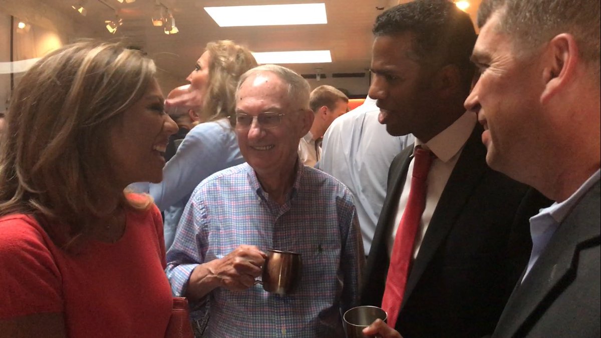 janjeffcoat's tweet photo. In beautiful Old Town Alexandria at an event to support troops and veterans... @SaluteAmerican #vehiclesforvets #SupportOurMilitary https://t.co/uqGdyLtnmf