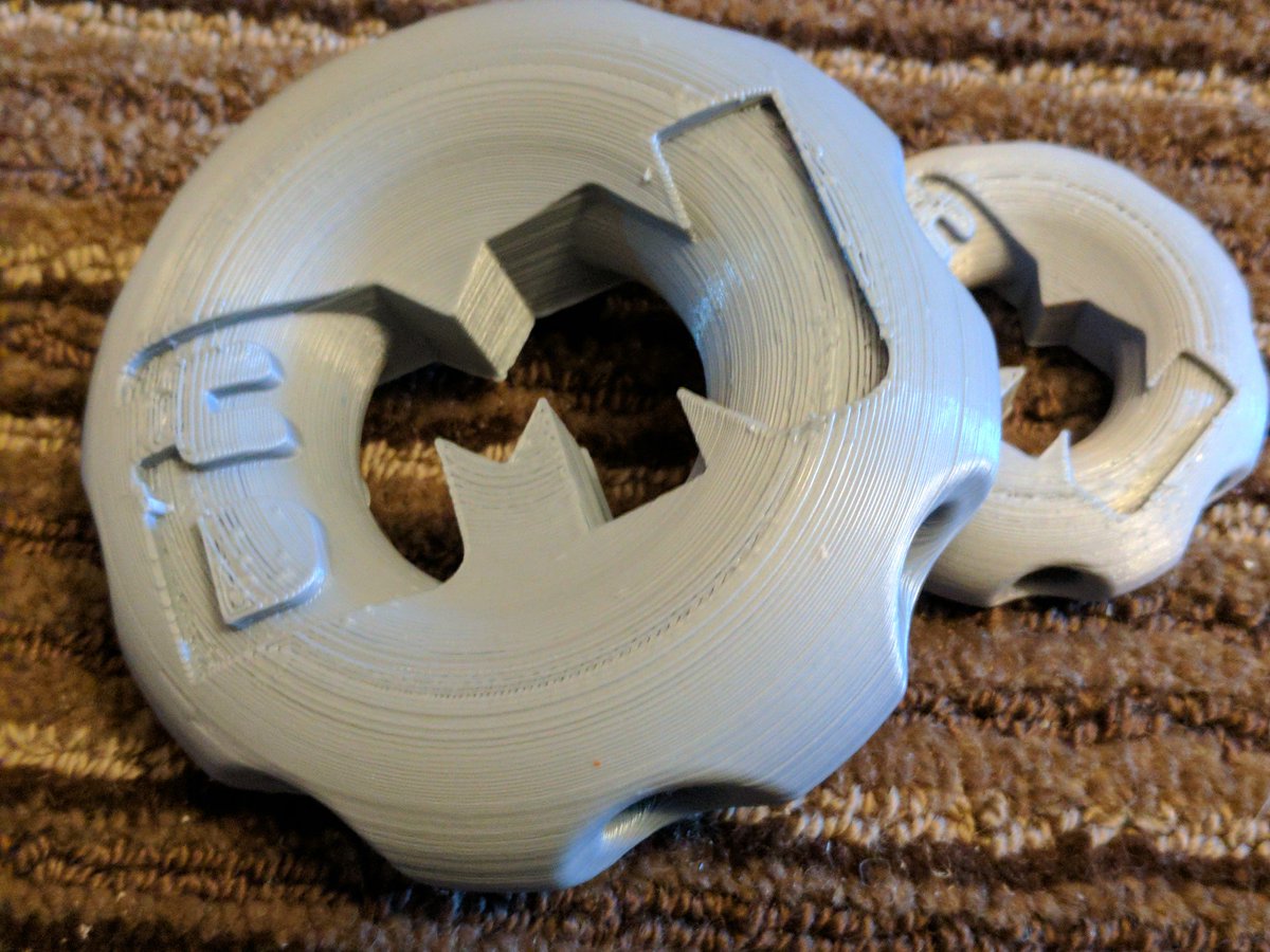 FrogRoom's tweet photo. @3dmakernoob I am upscaling the #MakerCoins for my #3dprinted coin wall. Check out Joes channel at https://t.co/scI7LGXBwr https://t.co/tI63k4Tdk7