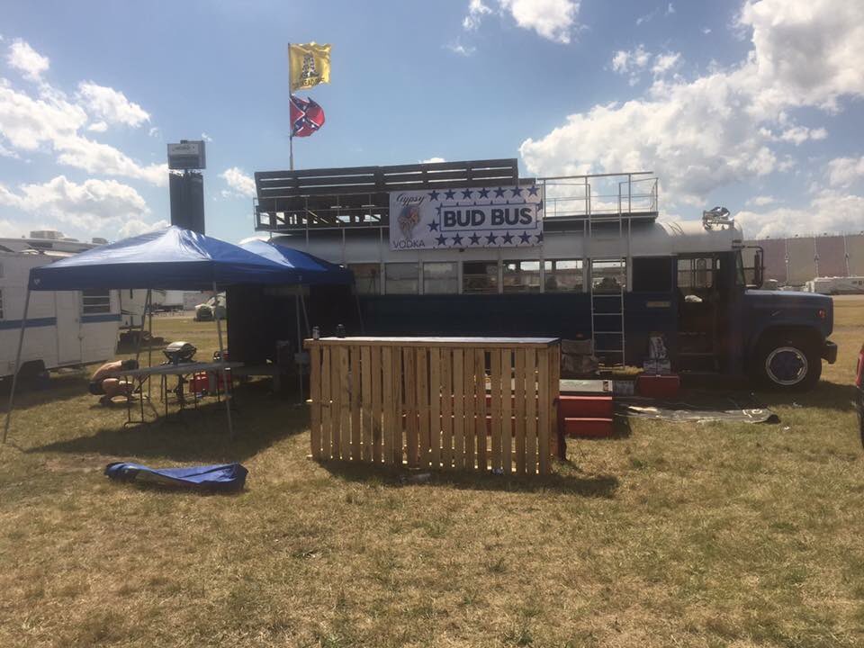 JRichDollar's tweet photo. Started in a tent 4 years ago, and worked our way up to the BUD BUS. Still going bigger every year.
@faster_horses @FH_Parties https://t.co/796q0x5O2Q