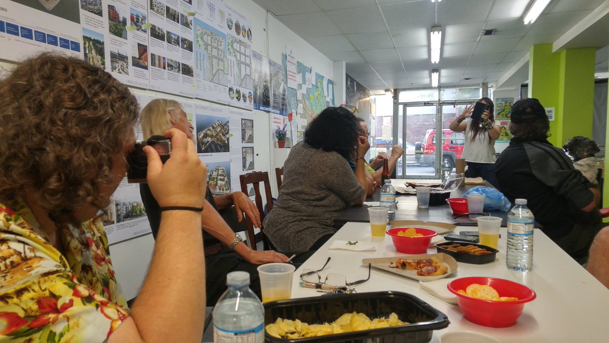 DragnDon's tweet photo. Me taking a picture of @fistandantalus taking a picture of @rockstarauthor at @ThinkTankTracee #mustgodeeper #inception https://t.co/EqwGL8MzYd