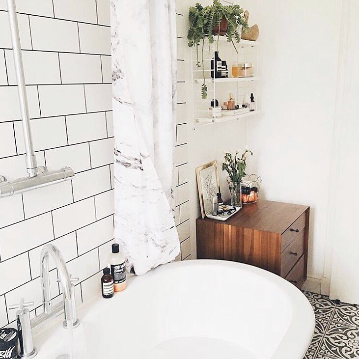 uppercanadamall's tweet photo. We're sharing our tips for turning your bath into a cool oasis on the blog: https://t.co/SfgfoHGOfo 💦 #SummerBaths #UpperCanada https://t.co/x0oc1zPL6z