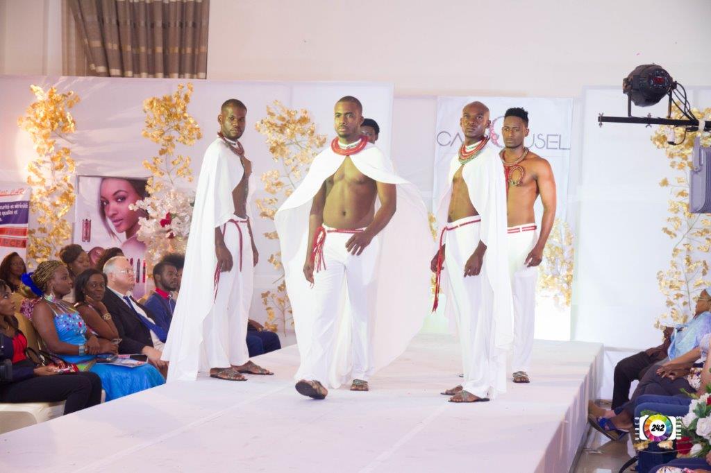 JeanCreati's tweet image. Carousel de la mode 
4ème édition  
Pointe Noire 2017