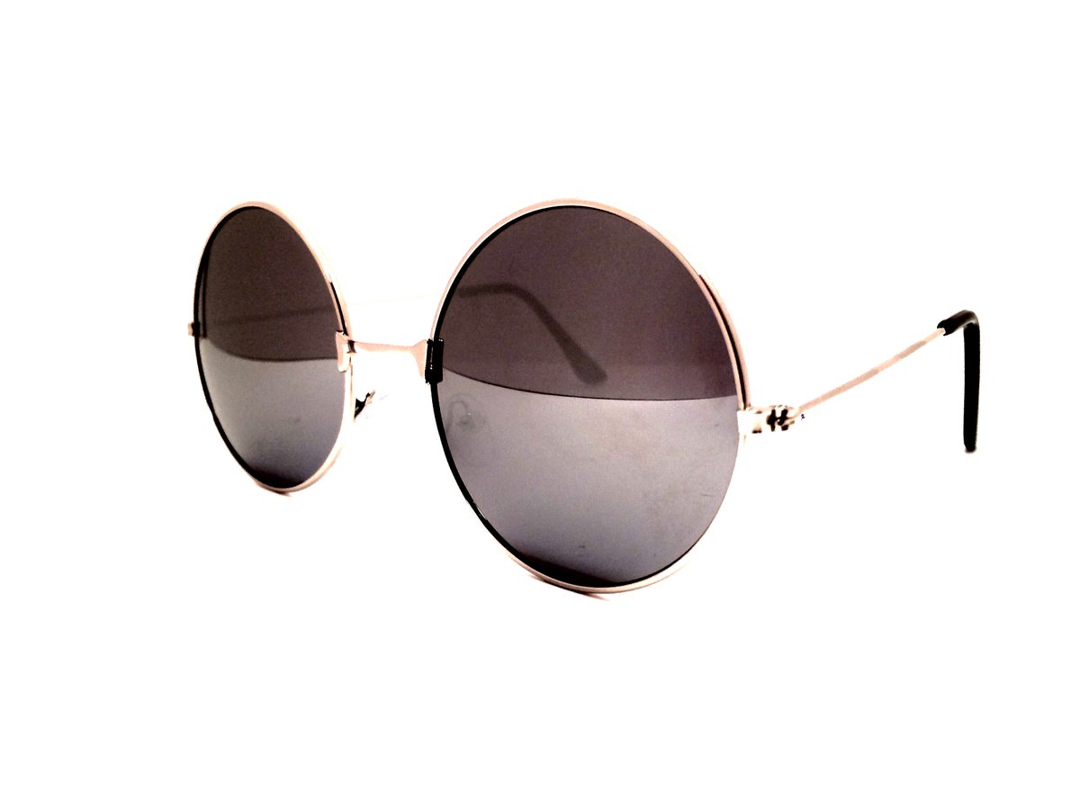 spukikabuki's tweet photo. #Mirrored #Sunglasses #Vintage #Retro #60s #90s

https://t.co/yAnI4culFH

#travel #ttot #vacation #sunset #mirror #familytravel #cruise https://t.co/iN1Xt0bZmw
