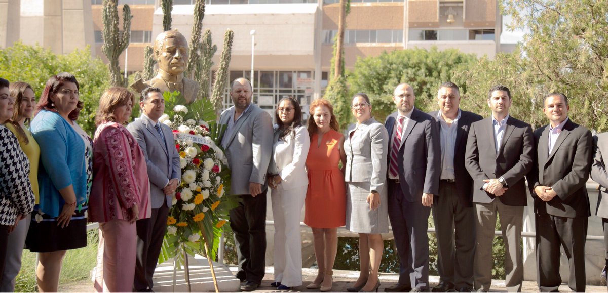 bernardopad's tweet photo. Aniversario Luctuoso de Benito Juárez García, también conocido como El Benemérito de las Américas. https://t.co/hDoRM9XEef