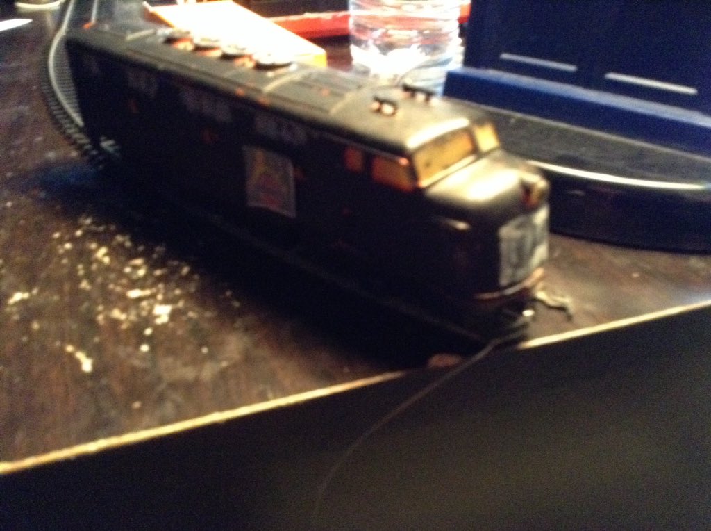 drwhofan139's tweet photo. What did I do to this loco https://t.co/bk4DVPmCPj