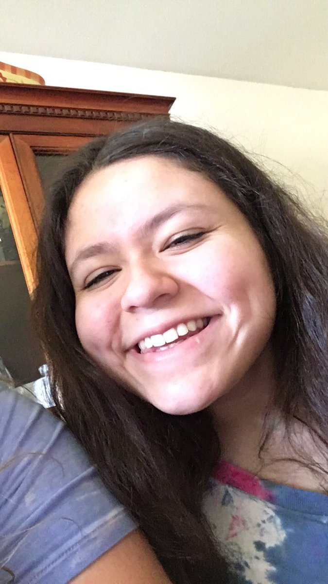 lang3399's tweet photo. Cutest of the cutest 2K17 @LeslieMunoz86 #earlyWCW https://t.co/oBwdlnYd4y