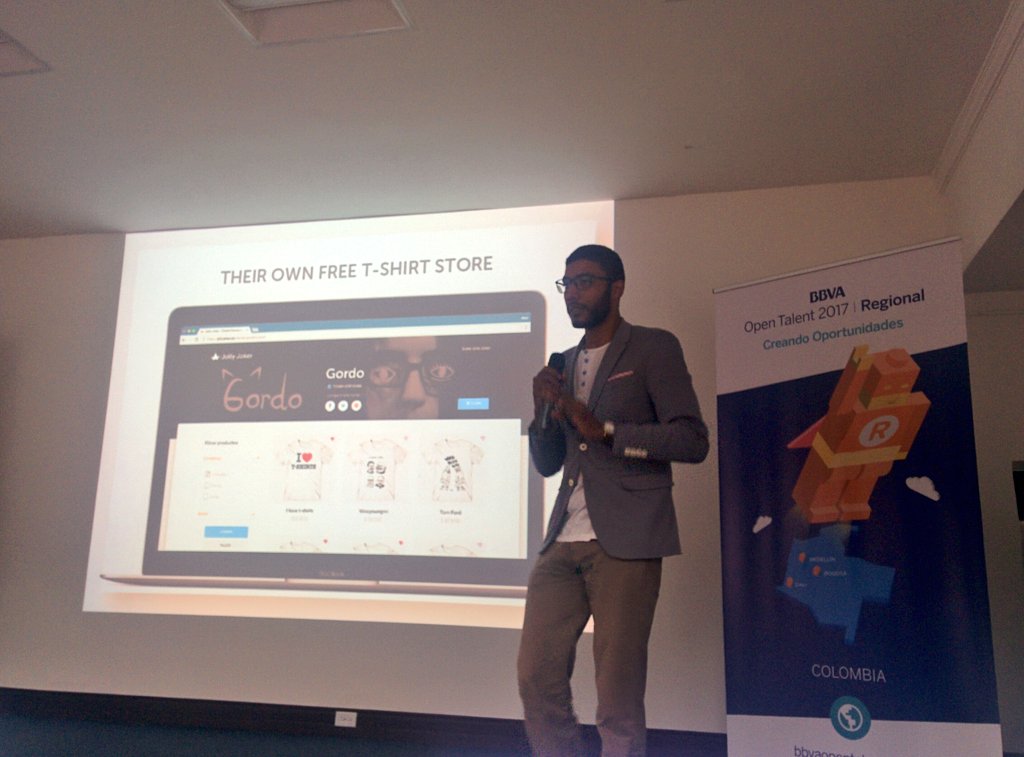 Seedstars's tweet photo. .@jollyjokerco - democratizing fashion by allowing anyone to sell instantly, in all channels, in one place without cost &amp; risks #SSWCOL https://t.co/emy3D09Lso
