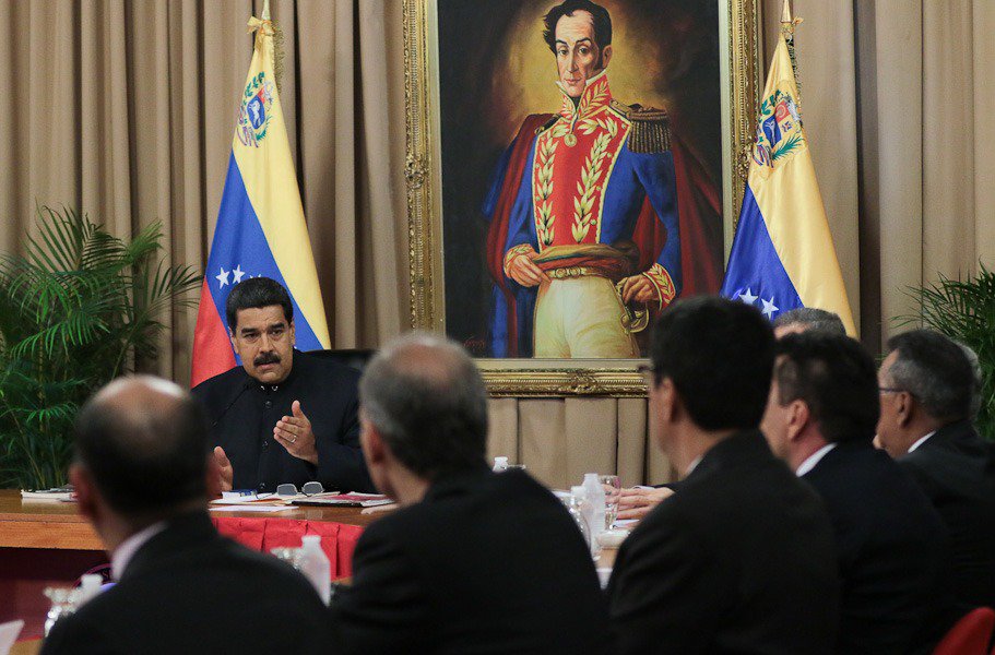 tmaniglia's tweet photo. @NicolasMaduro llamó a todos los poderes del Estado a defender la independencia, la soberanía y la dignidad de VENEZUELA https://t.co/HUmJbTWDAD