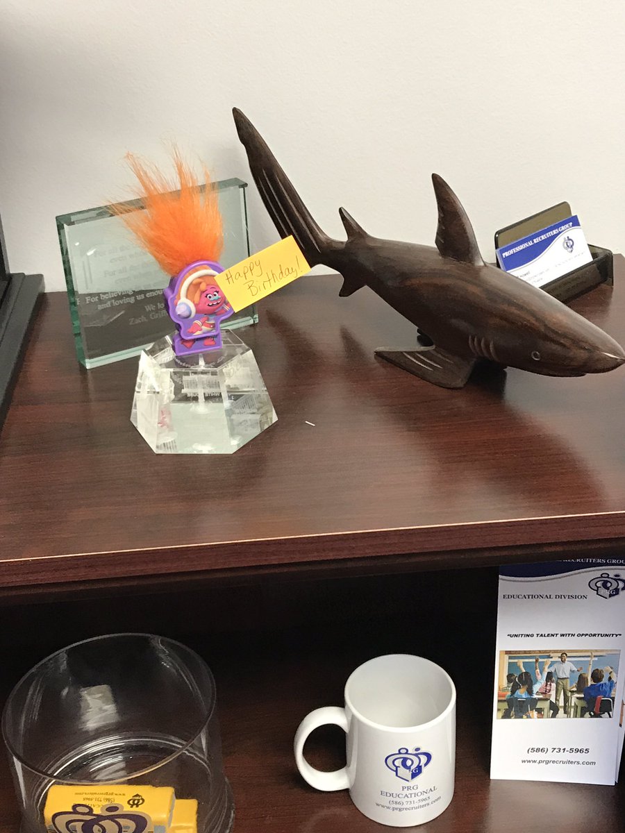J_Howell221's tweet photo. This is what I came in to at work today! I am so blessed to be able to work with such a wonderful team!  Thanks to everyone @PRG_Recruiters1 https://t.co/hJm6C52jrD