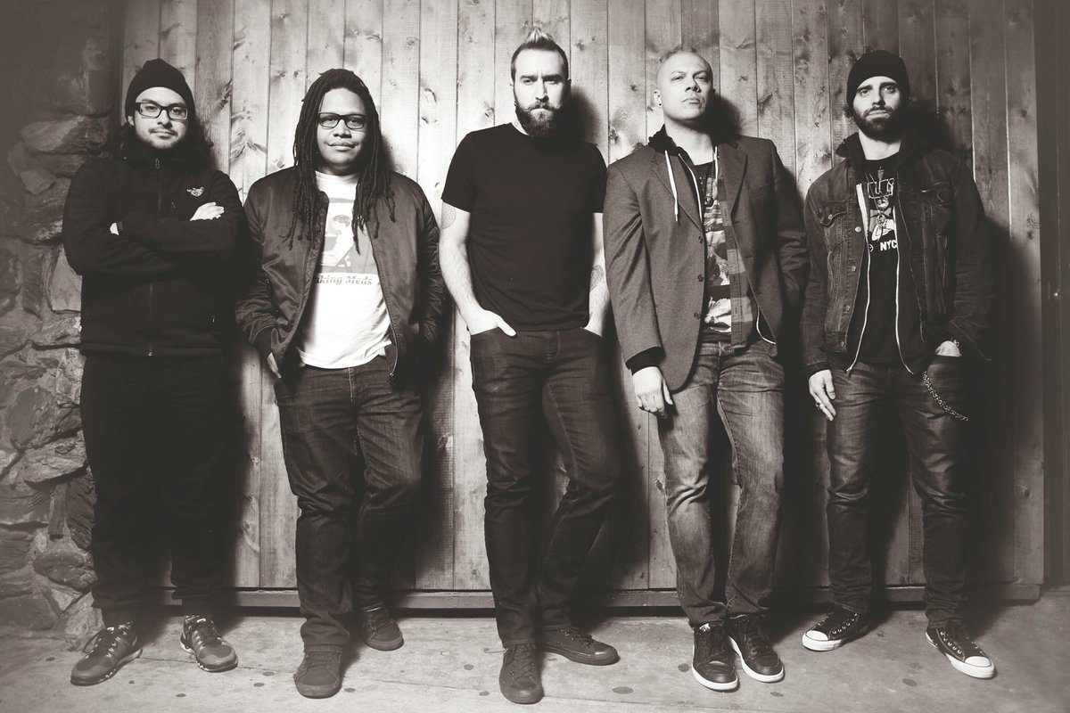 You ready for some VN live shows? 8/4 Clifton, NJ - 8/5 Trenton, NJ - 8/6 Brooklyn, NY