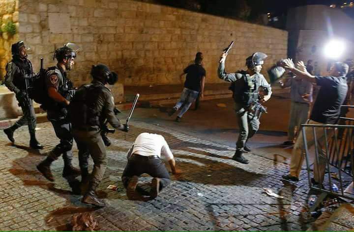 TareqFarra's tweet photo. عربدة بني صهيون في القدس https://t.co/OARmMNZTu8