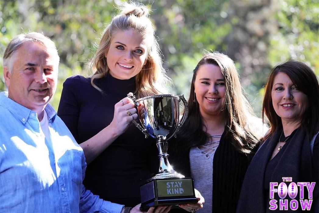 Watch @NRLFootyShow tomorrow night on <a href="/Channel9/">Channel9</a> to learn more about the Kelly Family and #StayKind!