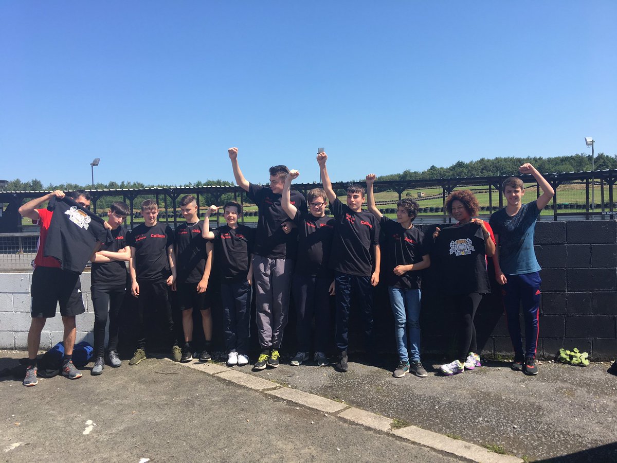 GetMeMotoring's tweet photo. Our teams in today's #ProtoGPChallenge @FredLongworth #TopDogz and #NBVelocity from Newbridge Learning Community @DigitalWigan #TheDeal https://t.co/uKEJFjzkCK