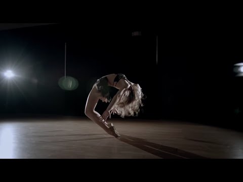 jennileevega's tweet photo. #teenchoice #choicedancer @ChloeLukasiak ....she deserves it ♥ https://t.co/GnyZScN63F