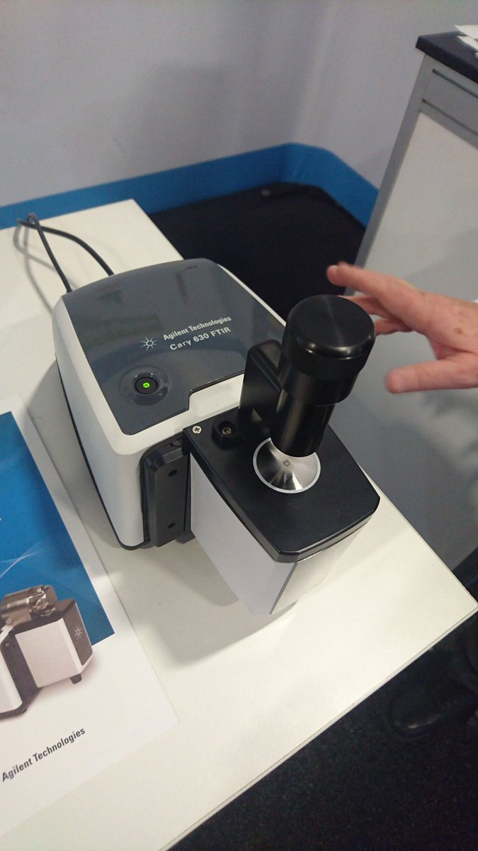FGC_JLee's tweet photo. Table top ftir is adorable. Also thanks for the goggles. #foodpro2017 #Agilent https://t.co/VlLsBw9Hoj