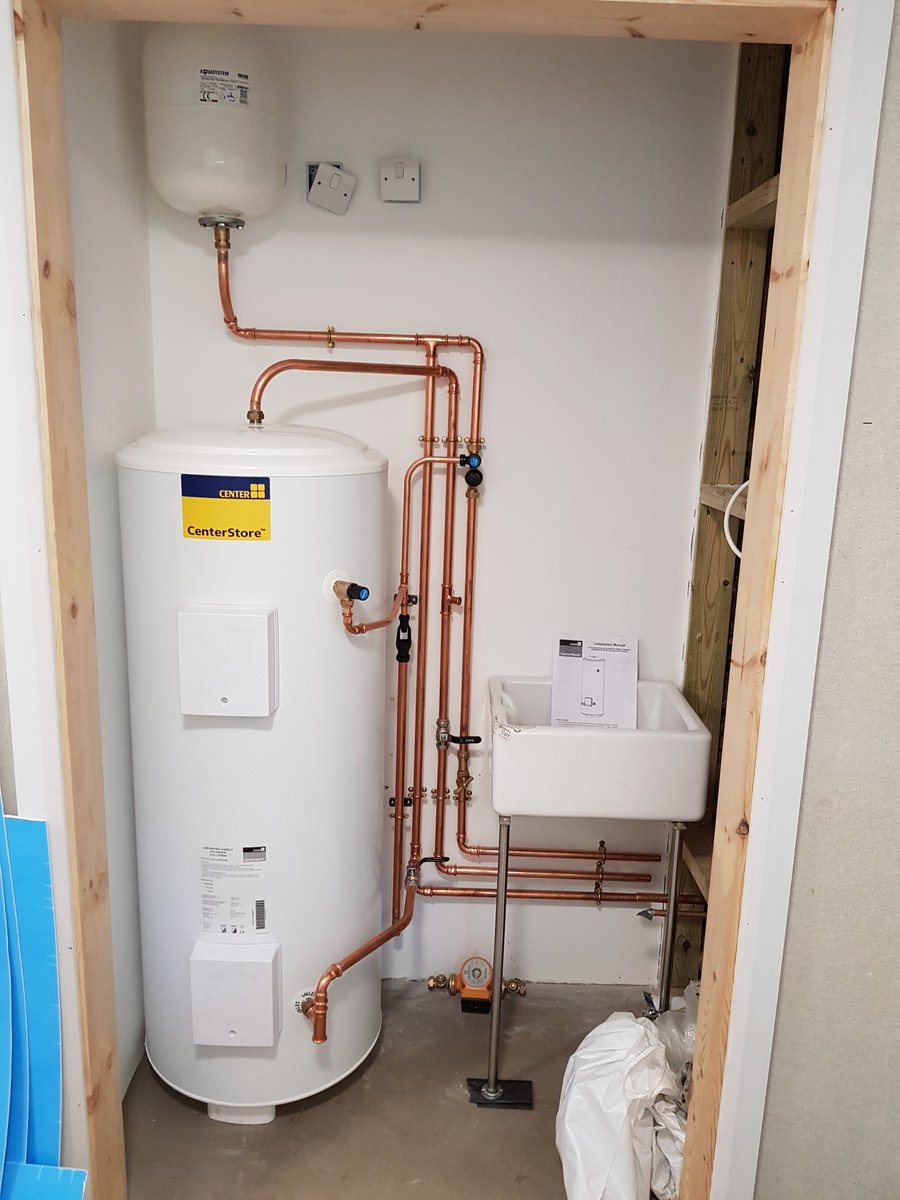 SmallsPlumbing's tweet photo. Direct unvented water heater installed yesterday, back today to finish off #waterheat #smalls #heating #callout https://t.co/0Oa6ZovopG