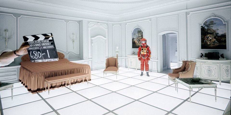 #BTSWednesday

Kubrick tried to insure himself against losses if aliens were discovered before 2001 was released. The insurers declined...