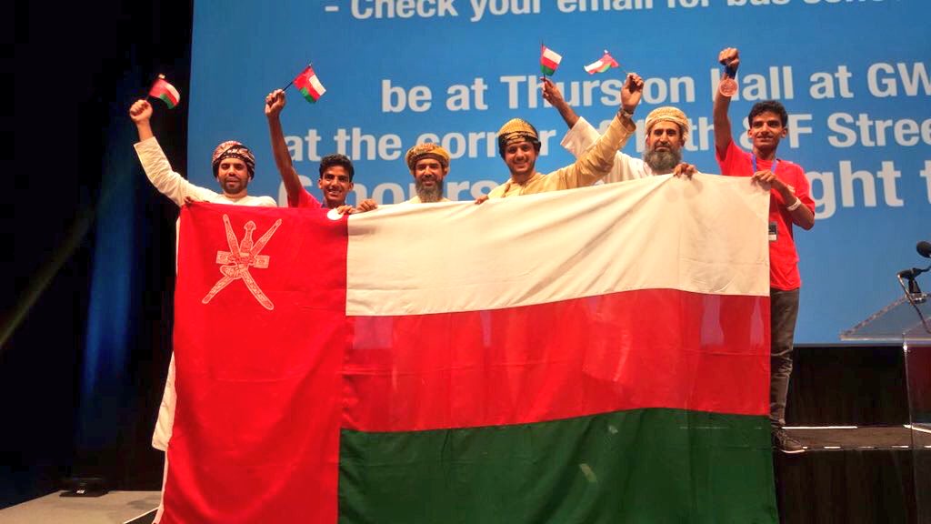 Oman_events's tweet photo. #عاجل | الفريق العماني ( من ذوي الاعاقة السمعية) يحصل على المركز الثالث على مستوى العالم لجائزة الانجاز الشجاع في واشنطن 🇺🇸 https://t.co/R9rQesh4vX