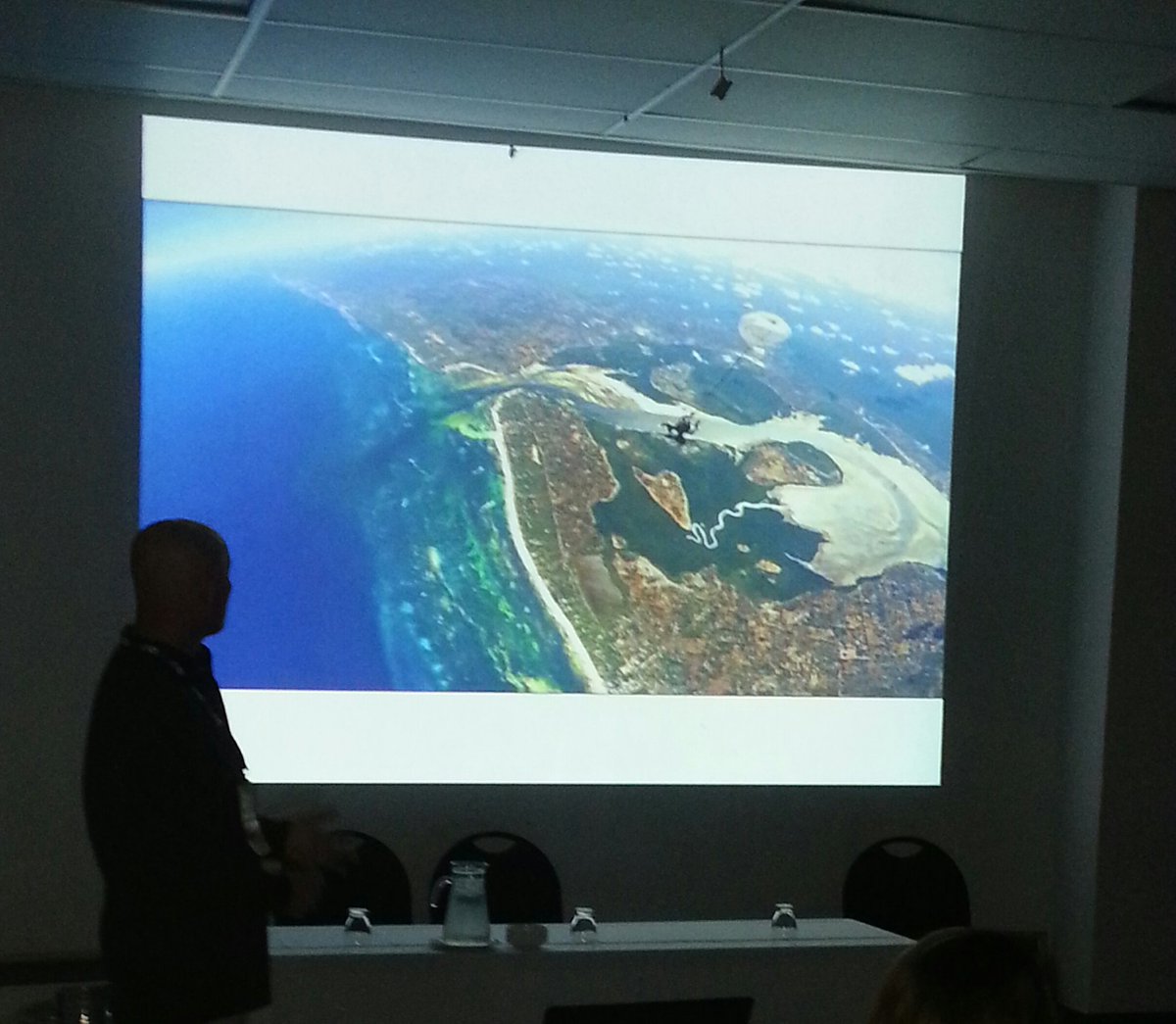 WatamuMarine's tweet photo. Preview of the #recycling #Watamu #Kenya presentation by @WatamuMarine at the #AMWConference17 tnx to @OurOcean w/ @theflipflopi https://t.co/Oou3L96OwU