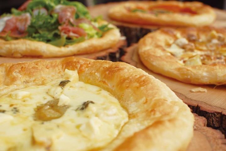 saku2pizza's tweet photo. 🍕シェア、拡散企画第3弾🍕

こちらの記事を拡散して下さった方に抽選で2名の方にお食事券プレゼントします🎁
どんどん広めちゃってください
#咲々#おおいたランチ#サクサク#さくさく#パイ生地ピザ#おしゃれさんと繋がりたい #カフェ好きと繋がりたい https://t.co/jfkdLHqqkk