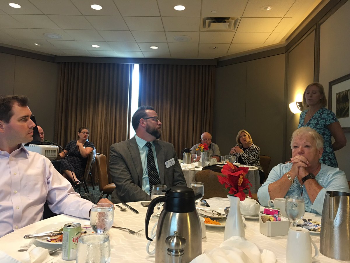 BophaMalone's tweet photo. Great to have @PrezMabry join @BedfordRotary to share about #MiddlesexCommunityCollege and its Dual Enrollment Program! https://t.co/vbyjzeQ3Ut